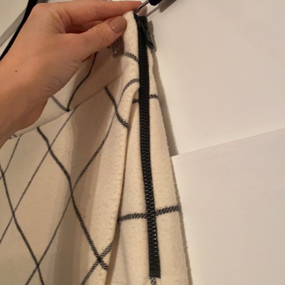 Zara Cream Grid Pattern Skirt - image 4